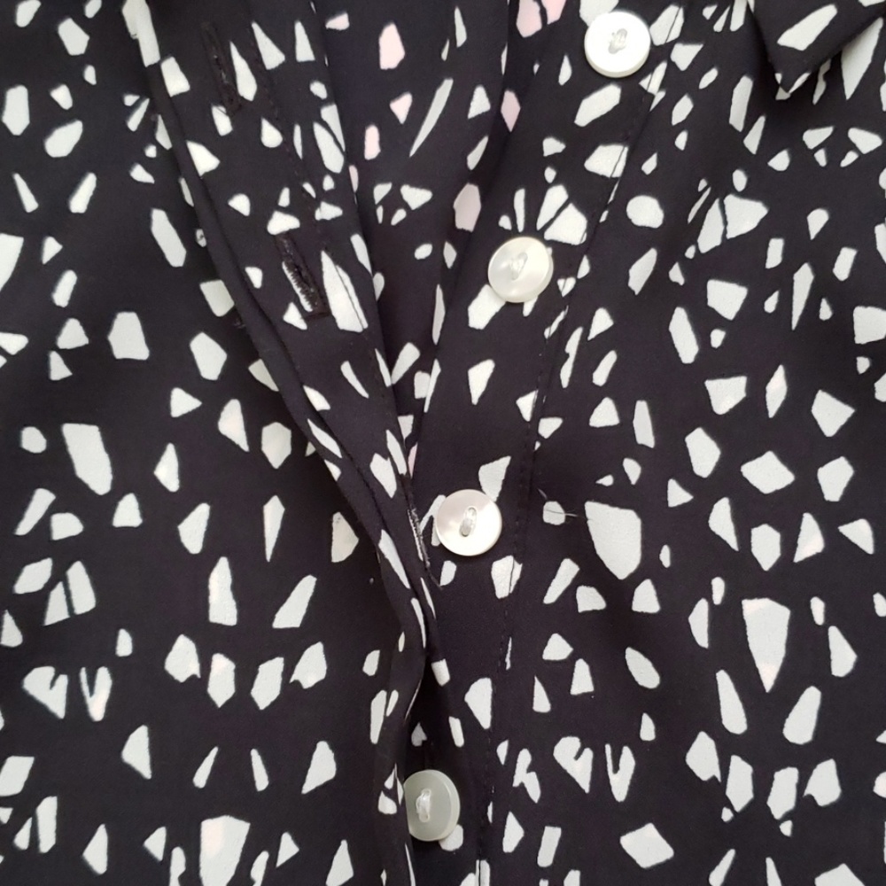 LOFT Sleeveless Top - Picture 5 of 7